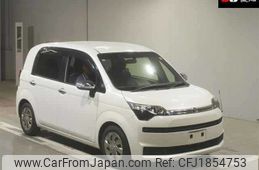 toyota spade 2016 CFJ1854753