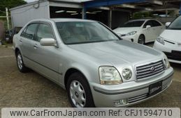 toyota progres 2002 CFJ1594710