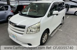 toyota noah 2009 AF-ZRR70-0218650