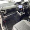 toyota voxy 2019 -TOYOTA--Voxy DBA-ZRR80W--ZRR80-0565506---TOYOTA--Voxy DBA-ZRR80W--ZRR80-0565506- image 8