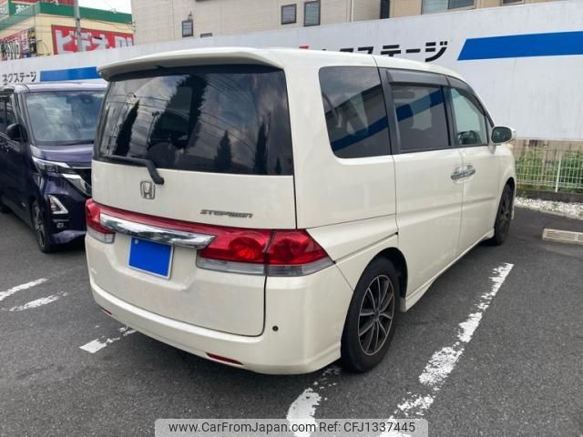 honda stepwagon 2007 -HONDA--Stepwgn DBA-RG1--RG1-1207938---HONDA--Stepwgn DBA-RG1--RG1-1207938- image 1