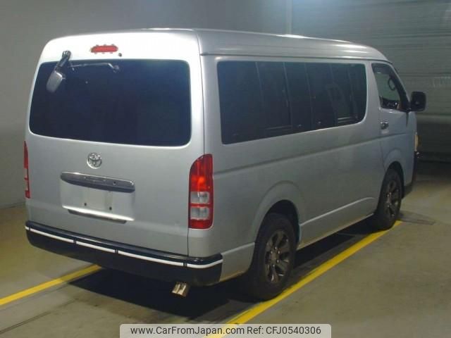 toyota hiace-wagon 2004 quick_quick_CBA-TRH214W_TRH214-0001075 image 2