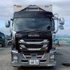 isuzu giga 2017 CFJ1819752 image 2