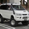 mitsubishi delica-spacegear 2002 CFJ1831443 image 1