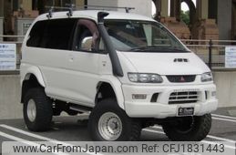 mitsubishi delica-spacegear 2002 CFJ1831443