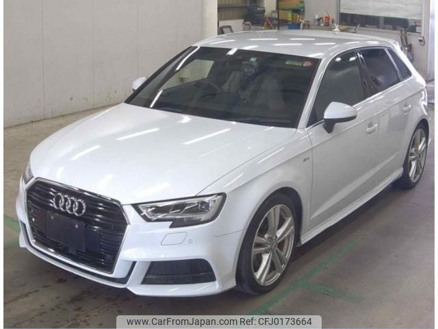 audi a3 2017 quick_quick_DBA-8VCXS_WAUZZZ8V1HA142247 image 2