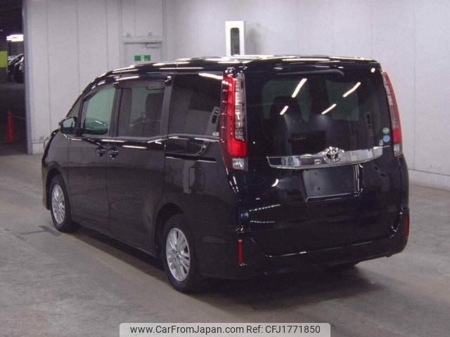 toyota noah 2014 CFJ1771850 image 2
