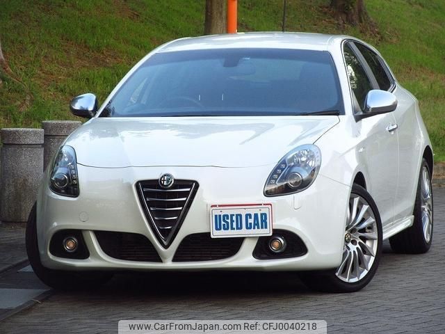 alfa-romeo giulietta 2014 quick_quick_940141_ZAR94000007350441 image 2