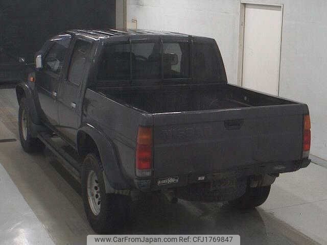 nissan datsun-pickup 1996 CFJ1769847 image 2
