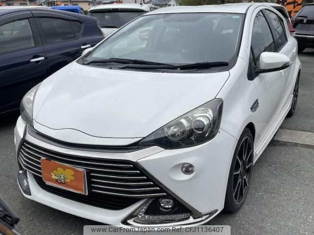 toyota aqua 2015 quick_quick_DAA-NHP10_NHP10-2439351 image 1