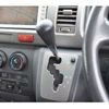 toyota hiace-van 2004 CFJ1830525 image 12