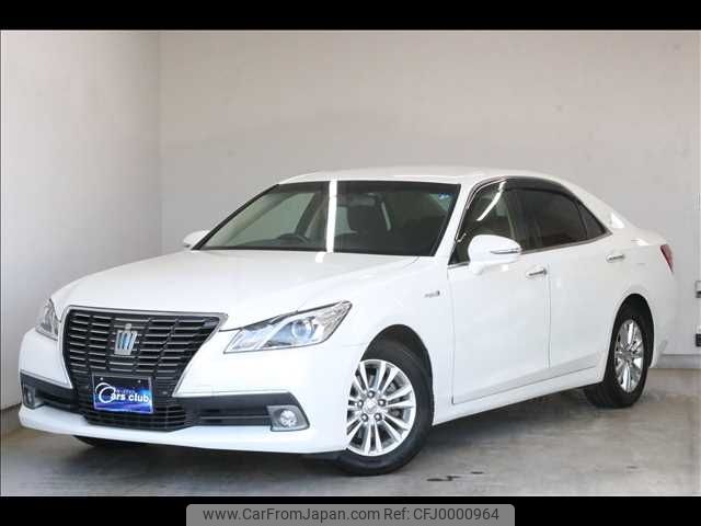 toyota crown 2013 -TOYOTA--Crown DAA-AWS210--AWS210-6033458---TOYOTA--Crown DAA-AWS210--AWS210-6033458- image 1