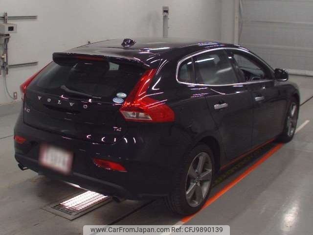 volvo v40 2015 -VOLVO--Volvo V40 DBA-MB4164T--YV1MV485BE2156007---VOLVO--Volvo V40 DBA-MB4164T--YV1MV485BE2156007- image 2