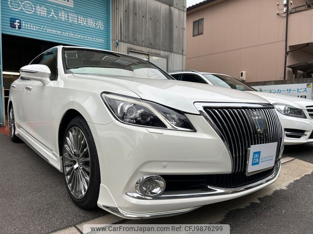 toyota crown-majesta 2014 CARSENSOR_JP_AU5797756000 image 1