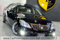 toyota crown-royal-series 2011 CARSENSOR_JP_AU5806879274