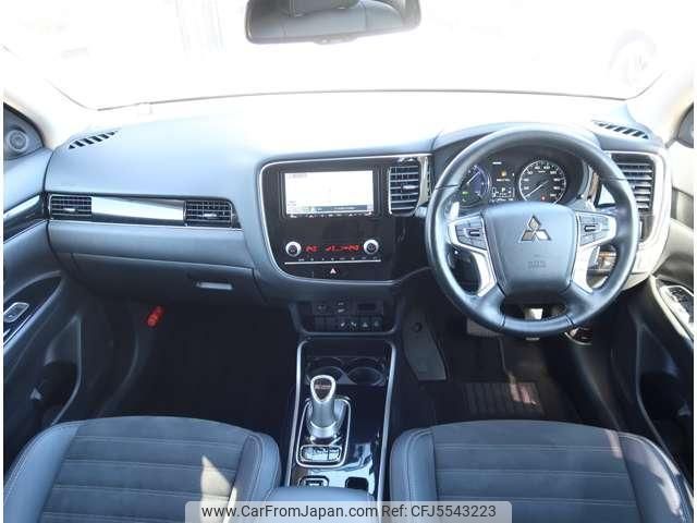 mitsubishi outlander-phev 2020 quick_quick_5LA-GG3W_GG3W-0702763 image 2
