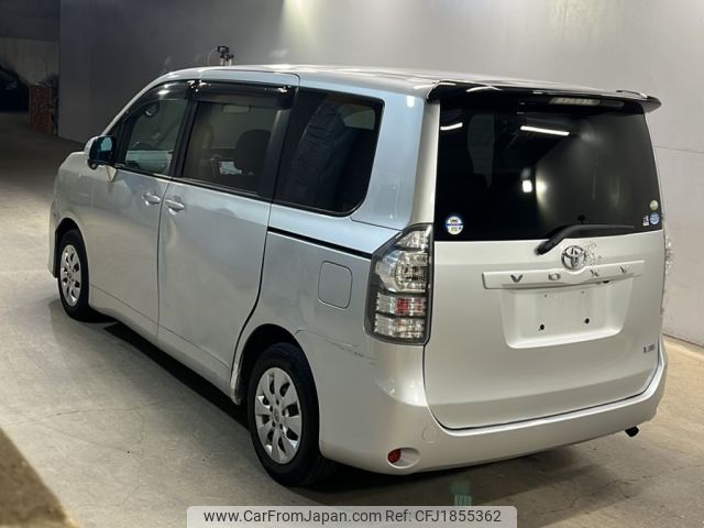 toyota voxy 2011 CFJ1855362 image 2
