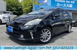 toyota prius-α 2013 CFJ1425225