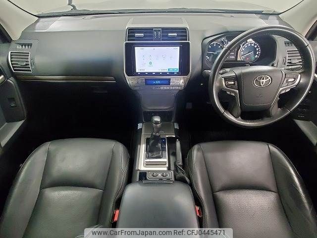 toyota land-cruiser-prado 2018 -TOYOTA--Land Cruiser Prado LDA-GDJ150W--GDJ150-0034801---TOYOTA--Land Cruiser Prado LDA-GDJ150W--GDJ150-0034801- image 2