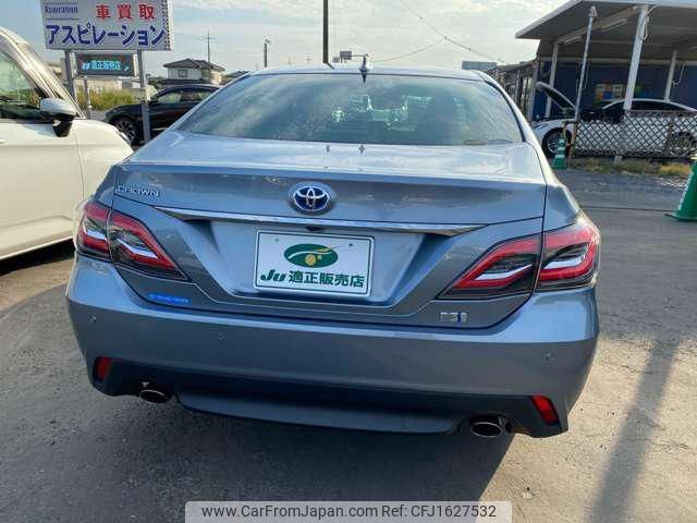 toyota crown 2018 CFJ1627532 image 2