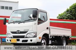 hino dutro 2017 CFJ1843552