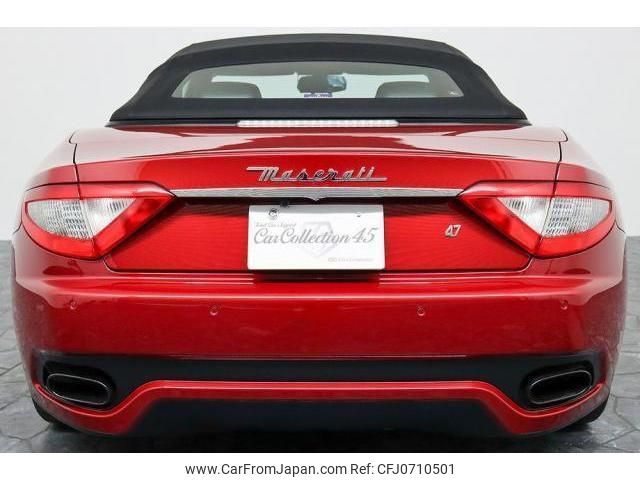 maserati grandcabrio 2012 quick_quick_MGCS_ZAMMM45C000064775 image 2