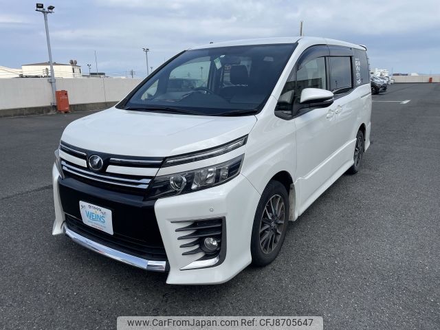 toyota voxy 2014 AF-ZRR80-0059209 image 1