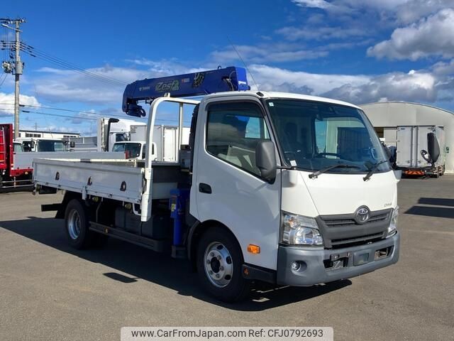 toyota dyna-truck 2018 -TOYOTA--Dyna TKG-XZU712--XZU712-****269---TOYOTA--Dyna TKG-XZU712--XZU712-****269- image 2