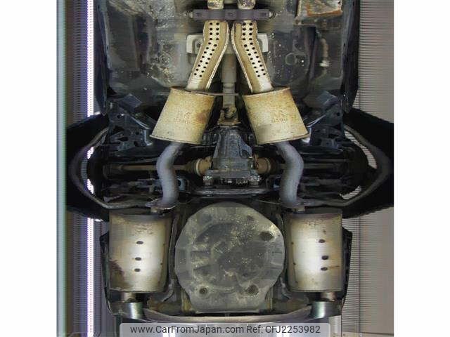 car_cd3668a3-e0b4-4305-a4ed-