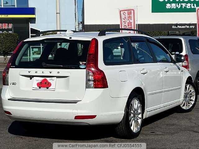 volvo v50 2011 504928-926607 image 2