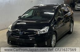 toyota prius-α 2016 CFJ1637569