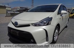 toyota prius-α 2017 CFJ1838863