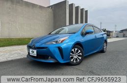 toyota prius 2019 -TOYOTA--Prius ZVW55--8069502---TOYOTA--Prius ZVW55--8069502-