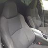 toyota c-hr 2018 quick_quick_DAA-ZYX10_ZYX10-2148237 image 4