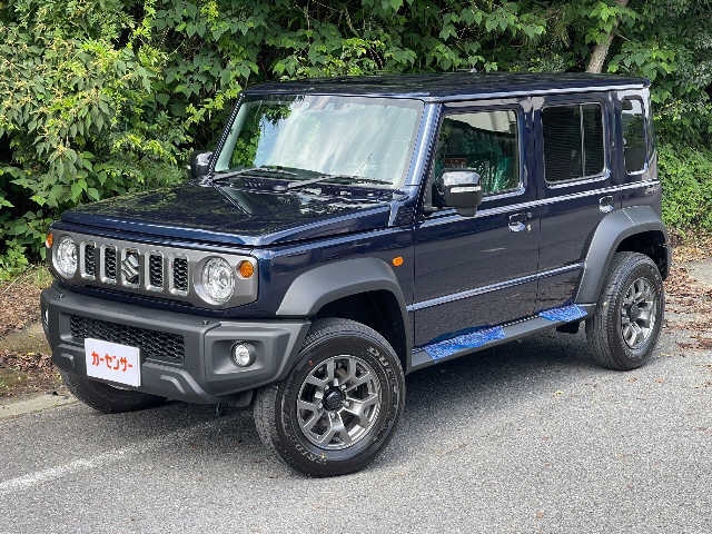 car_cd4fcc23-b386-4264-89c7-