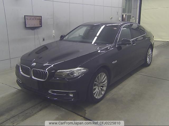 bmw 5-series 2016 quick_quick_DBA-XG20_WBA5A32090D197144 image 2