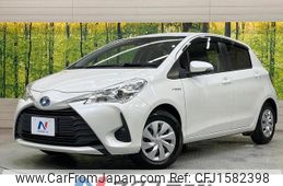 toyota vitz 2017 CFJ1582398