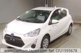 toyota aqua 2017 CFJ1595678