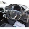 toyota voxy 2018 GOO_JP_700070848530250502002 image 52