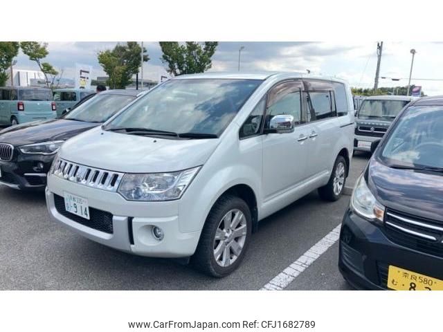 mitsubishi delica-d5 2016 CFJ1682789 image 1