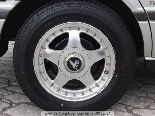Nissan Bluebird 1990 FOB 2,419 For Sale - JDM Export