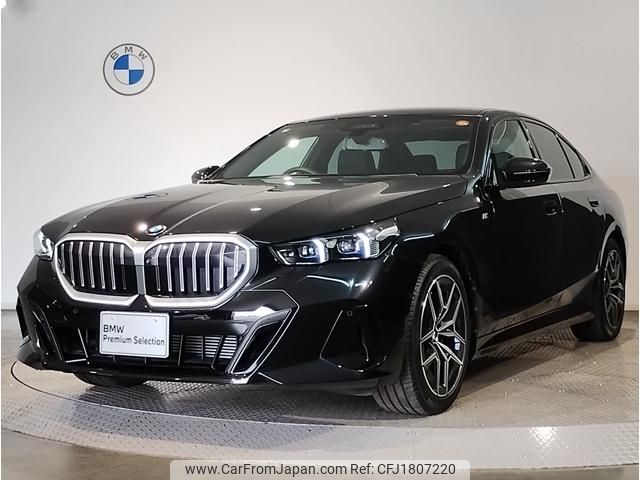 bmw 5-series 2024 CFJ1807220 image 1