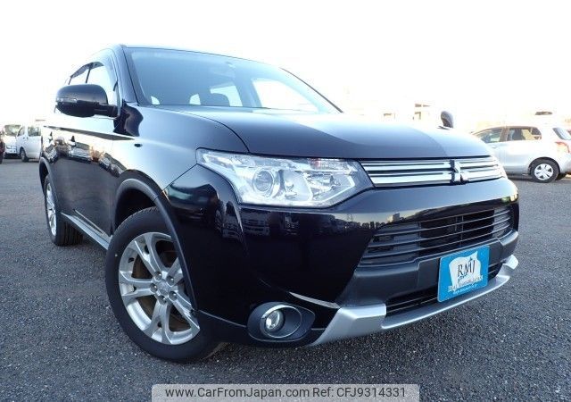mitsubishi outlander 2015 REALMOTOR_N2023110310F-7 image 2