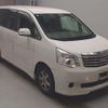 toyota noah 2013 CFJ1574596 image 1