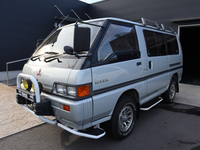 1988 Mitsubishi Delica Starwagon E-P23W 4WD - Car Price $15,718