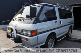 Mitsubishi Delica Starwagon 1988