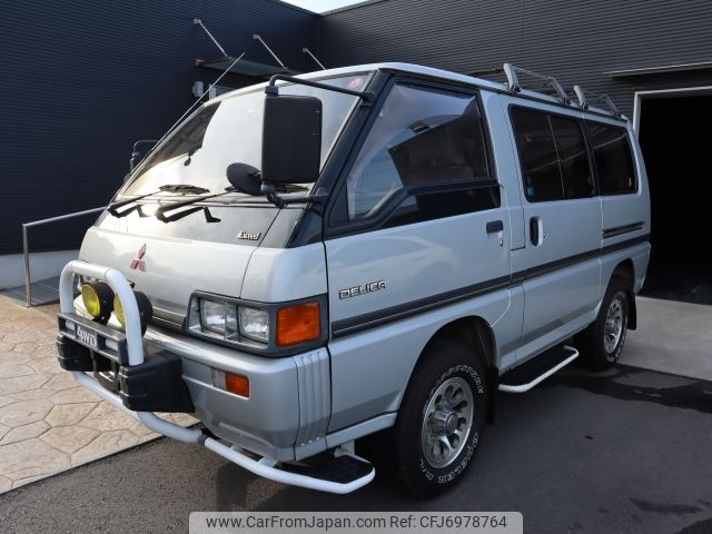 mitsubishi delica-starwagon 1988 -MITSUBISHI--Delica Wagon E-P23W--P23W-0300375---MITSUBISHI--Delica Wagon E-P23W--P23W-0300375- image 1