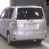 toyota voxy 2013 -TOYOTA--Voxy ZRR70G--0563027---TOYOTA--Voxy ZRR70G--0563027- image 2