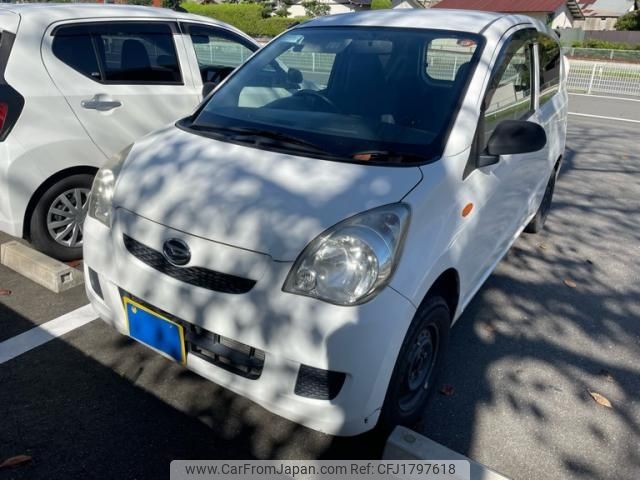 daihatsu mira-van 2011 CFJ1797618 image 1