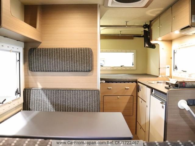 toyota hiace-van 2017 CFJ1722467 image 1